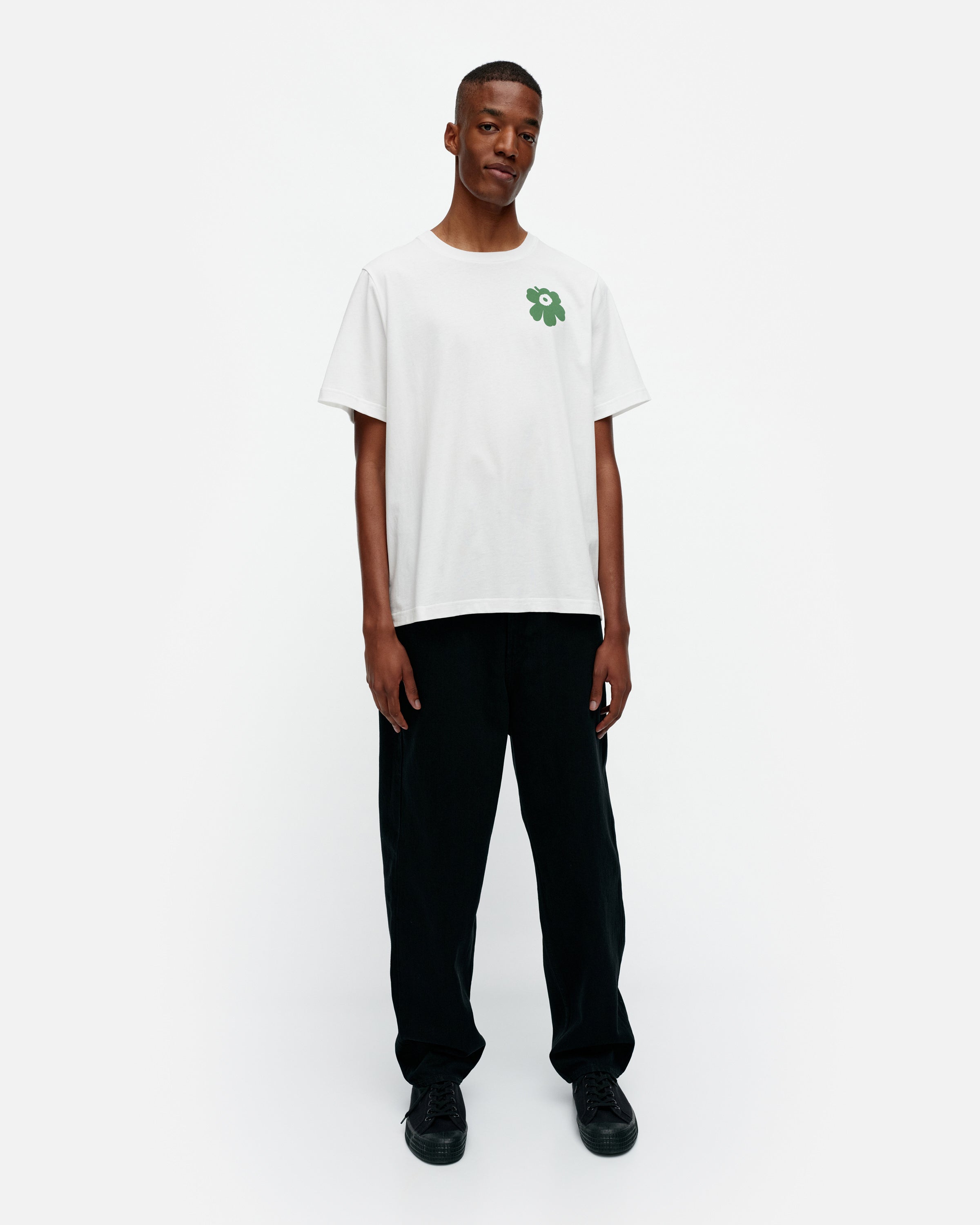 【24AW】marimekko マリメッコ/ Embla Unikko Placement Tシャツ Embla Unikko Placement T-Shirt – Marimekko MY