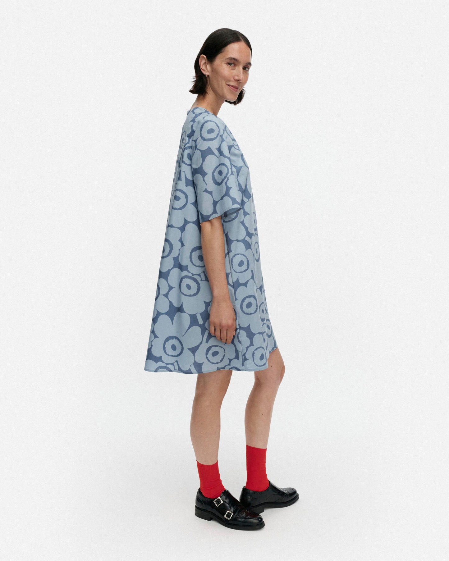 Ae Kukkiva Unikko Dress