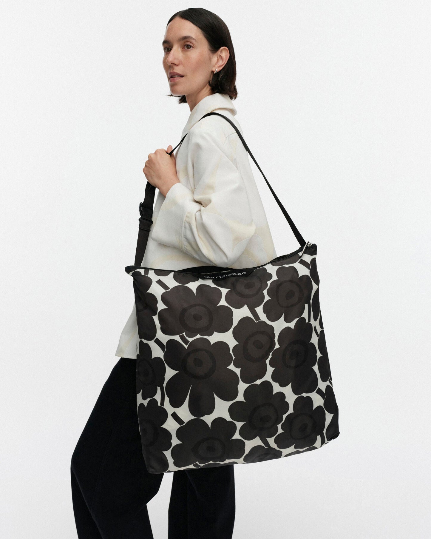 Neat Crossbody Unikko