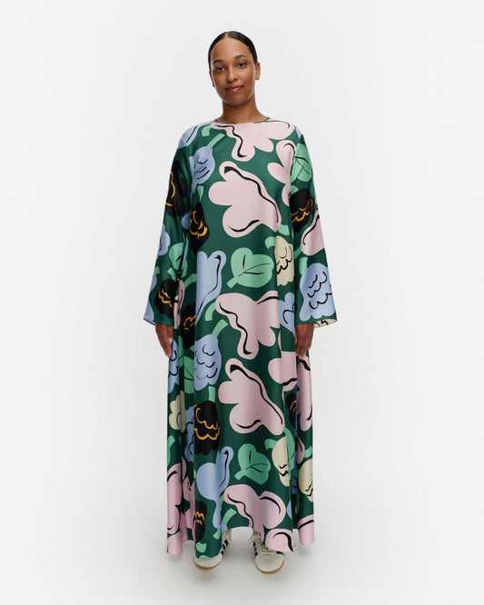 Kaunista Kukasta Kukkaan Silk Dress