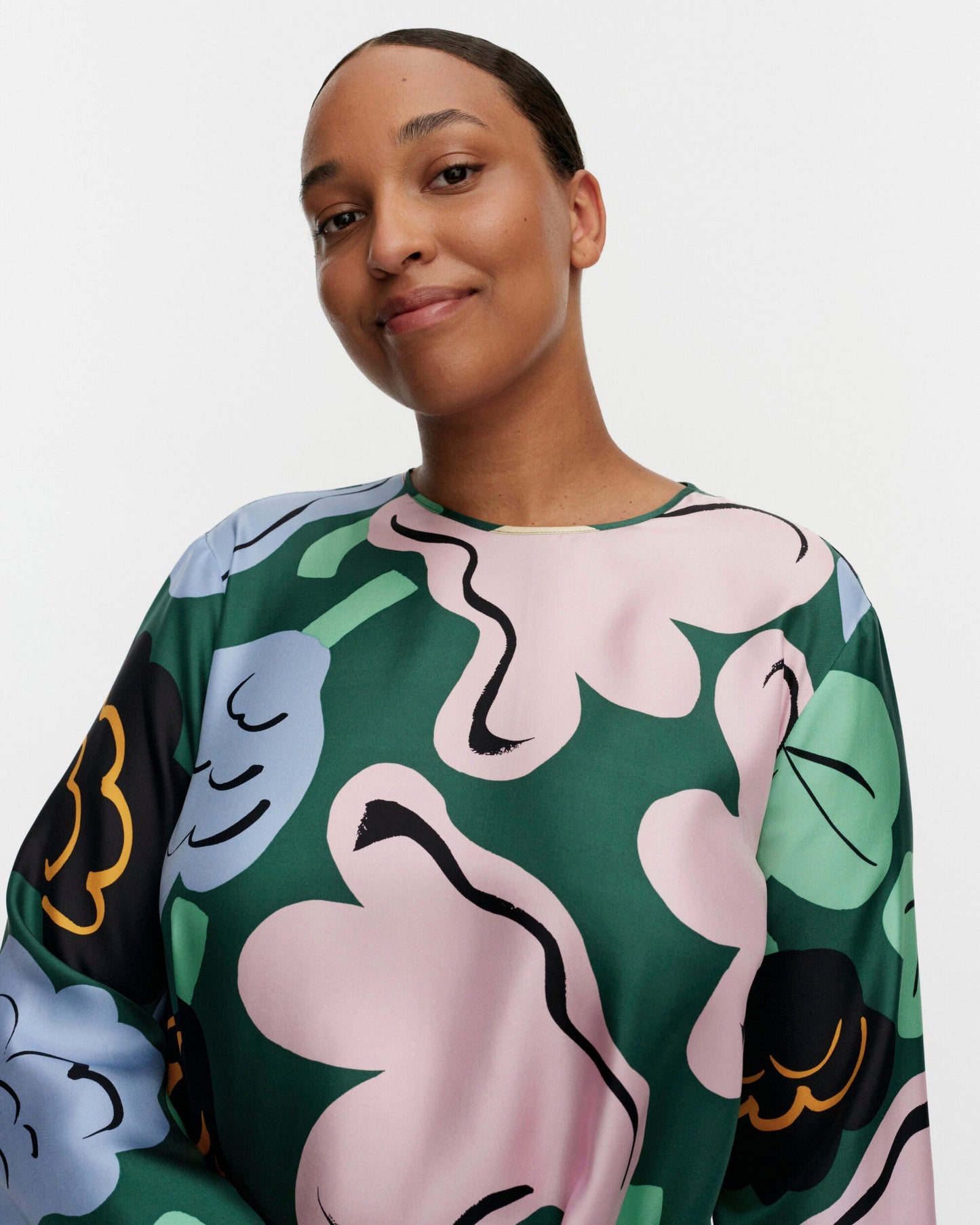 Kaunista Kukasta Kukkaan Silk Dress