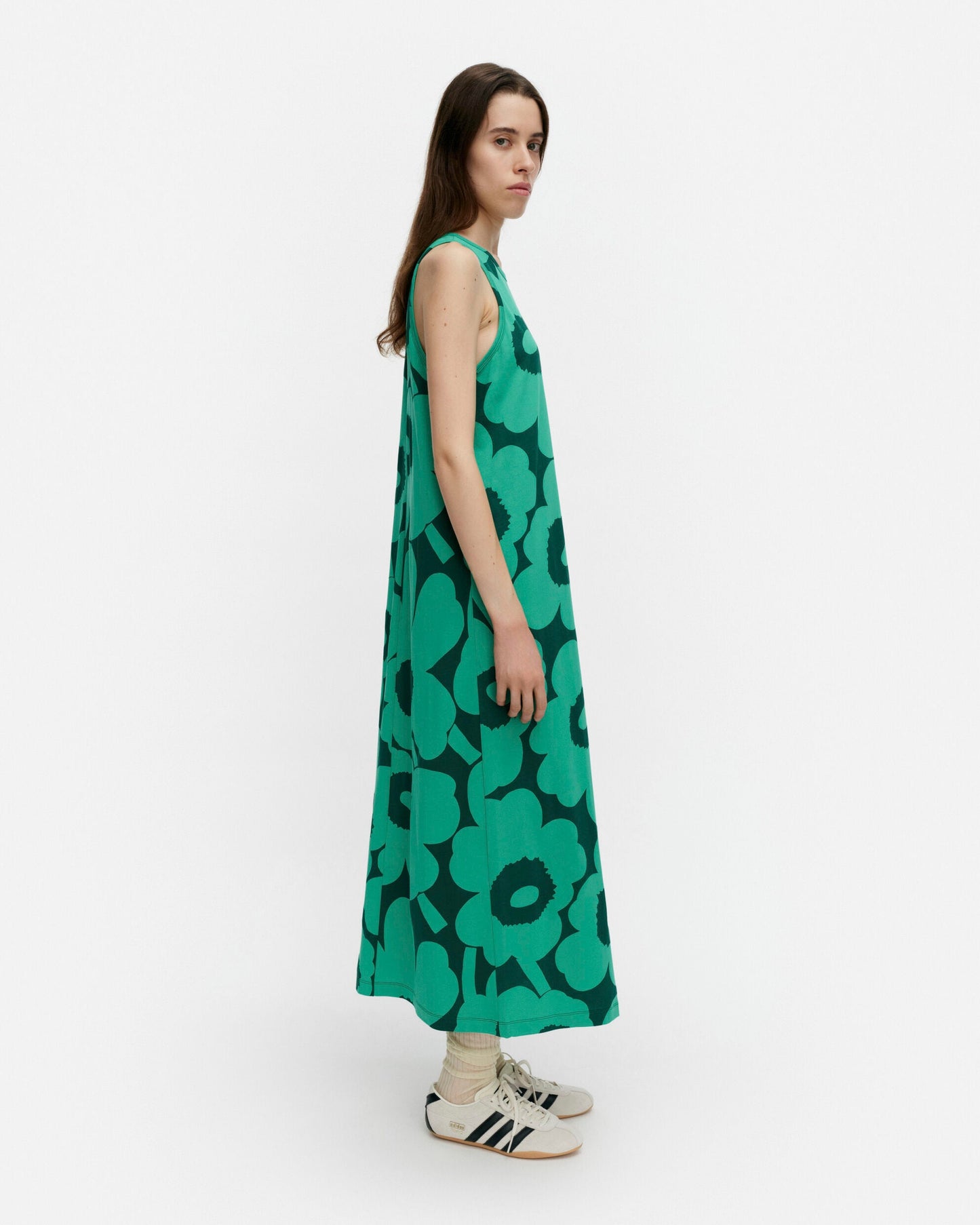 Erilainen Unikko Dress