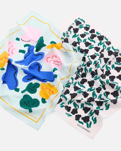 Pesofati Kukasta Kukkaan Scarf