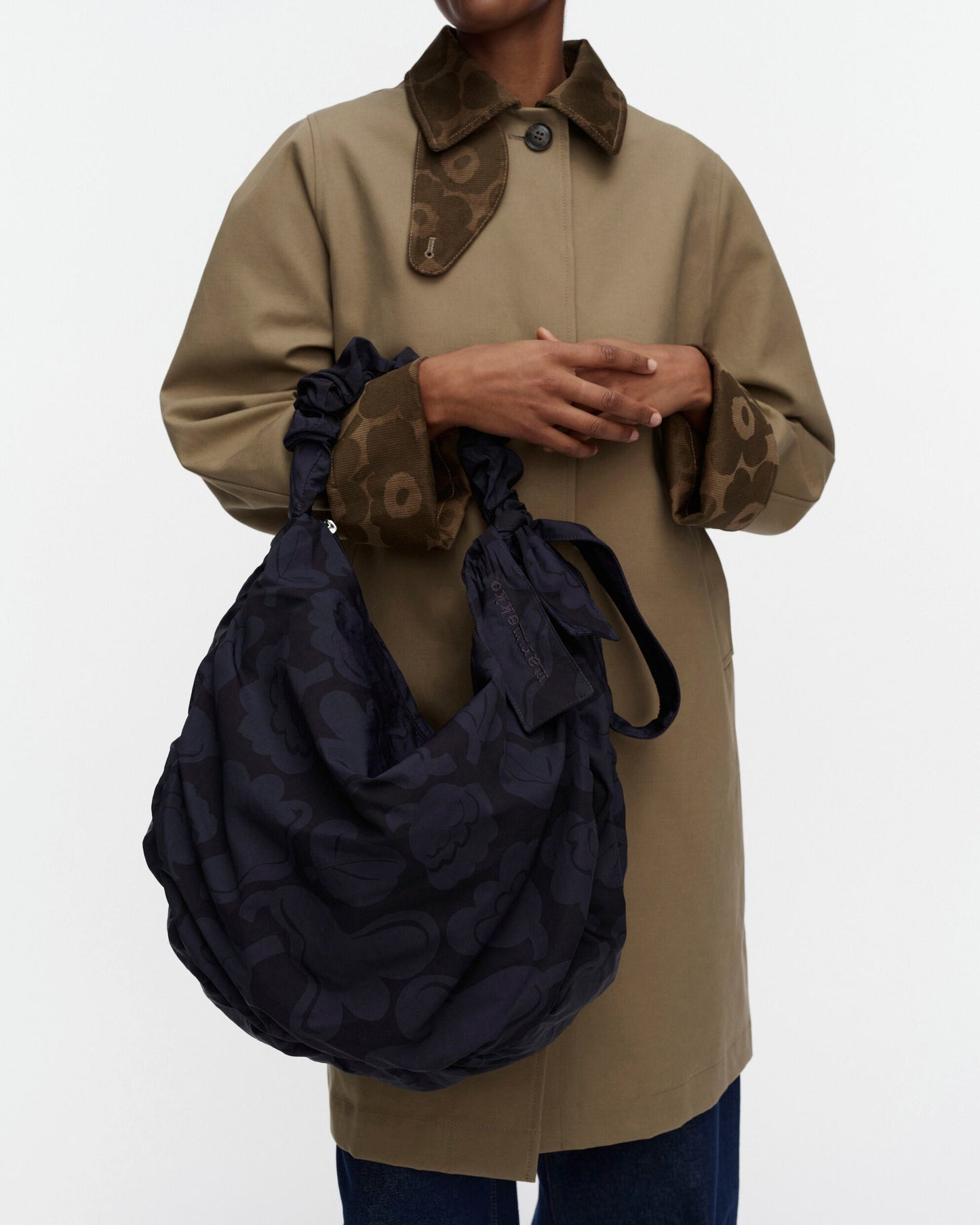 Utu L Kukasta Kukkaan Bag