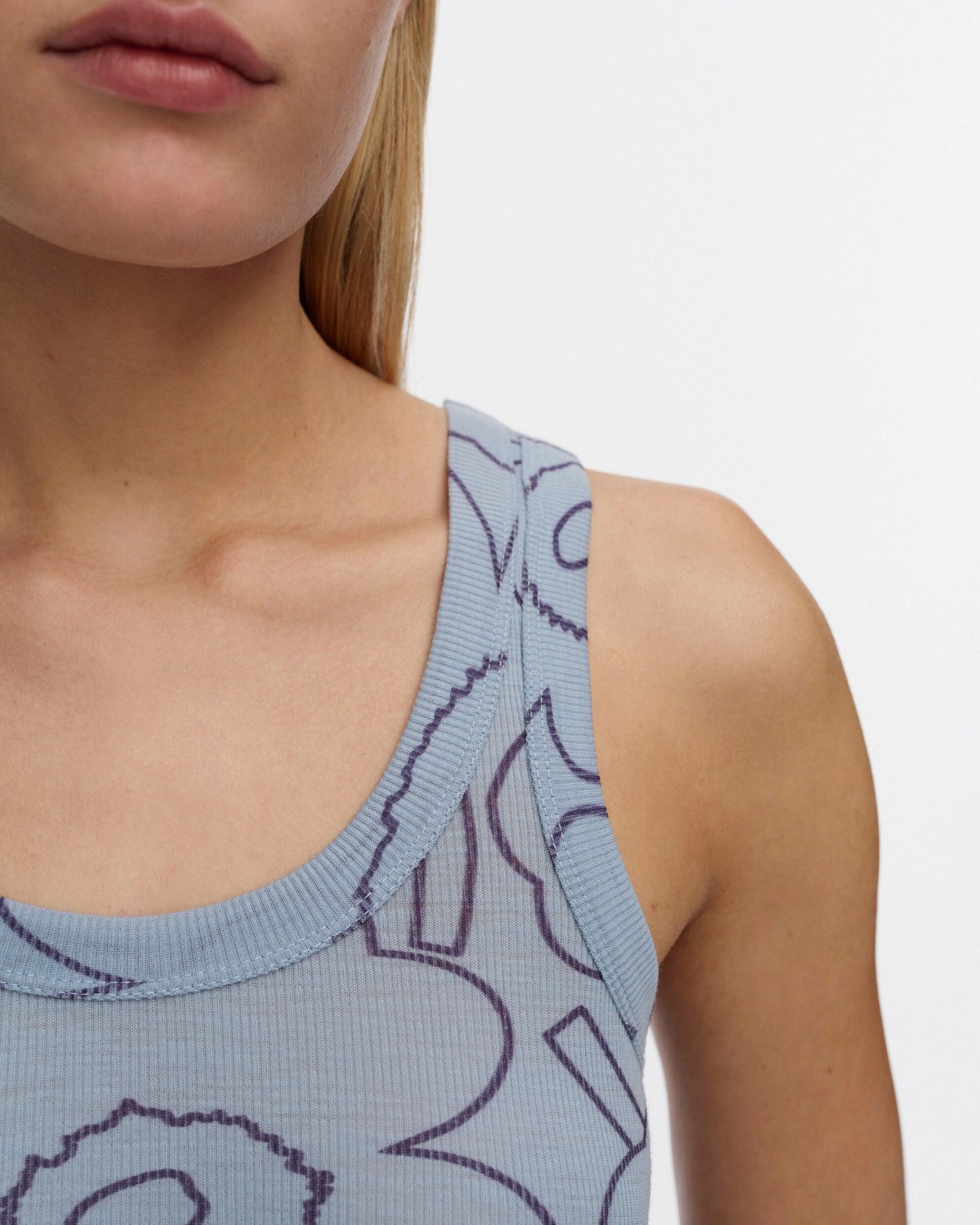 Höyste Piirto Unikko Tank Top