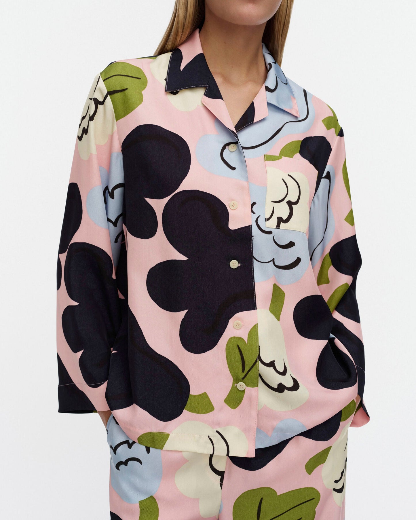 Viivoitus Kukasta Kukkaan Shirt