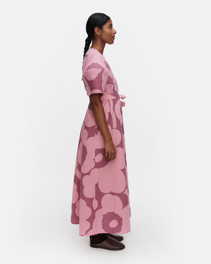Taivut Unikko Dress