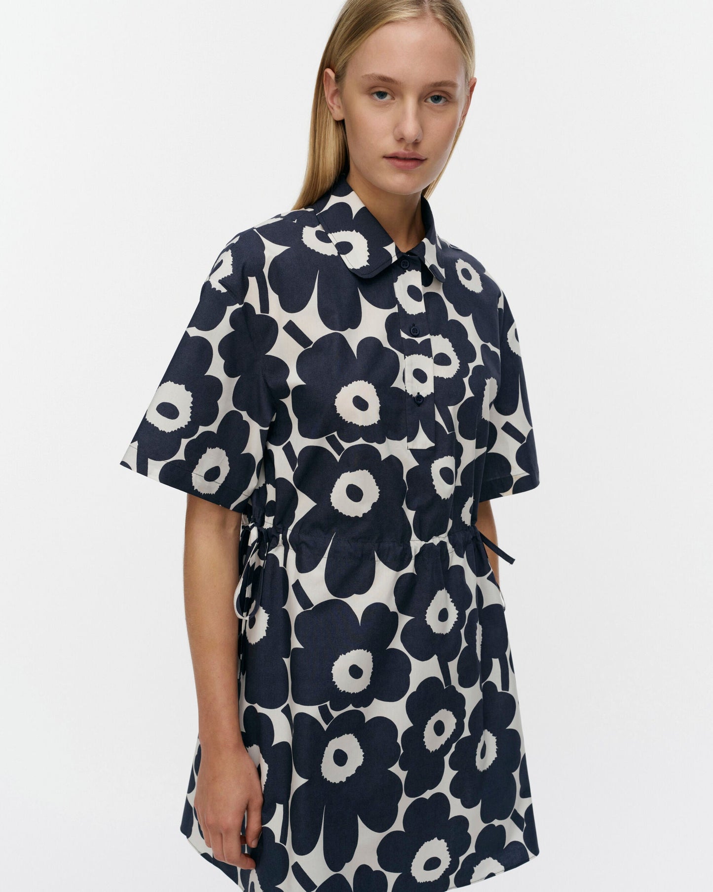 Katkelma Unikko Dress