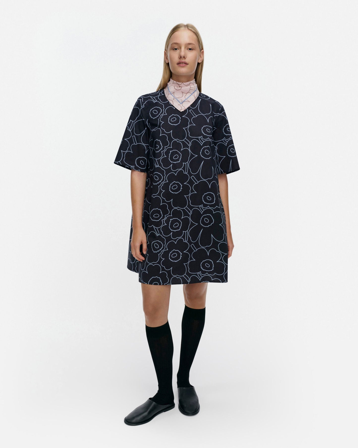 Kukkiva Piirto Unikko Dress