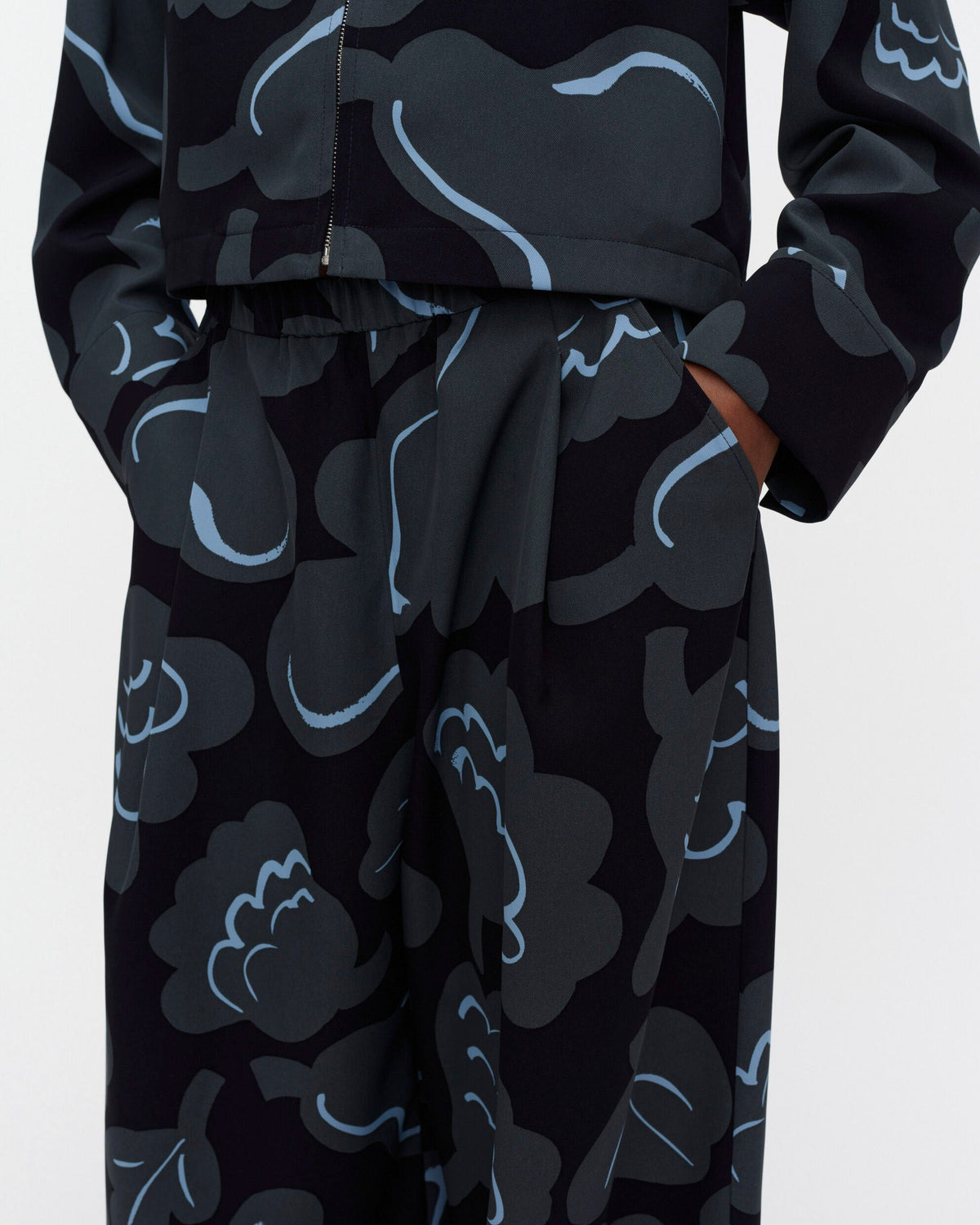 Polku Kukasta Kukkaan Trousers