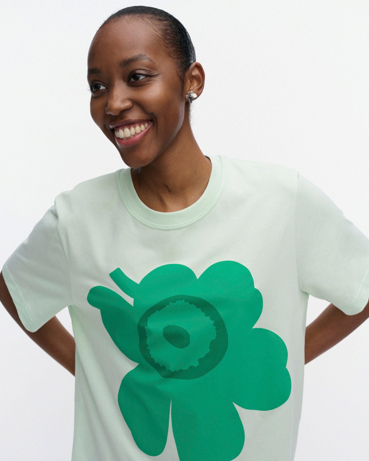 Embla Unikko Placement T-Shirt