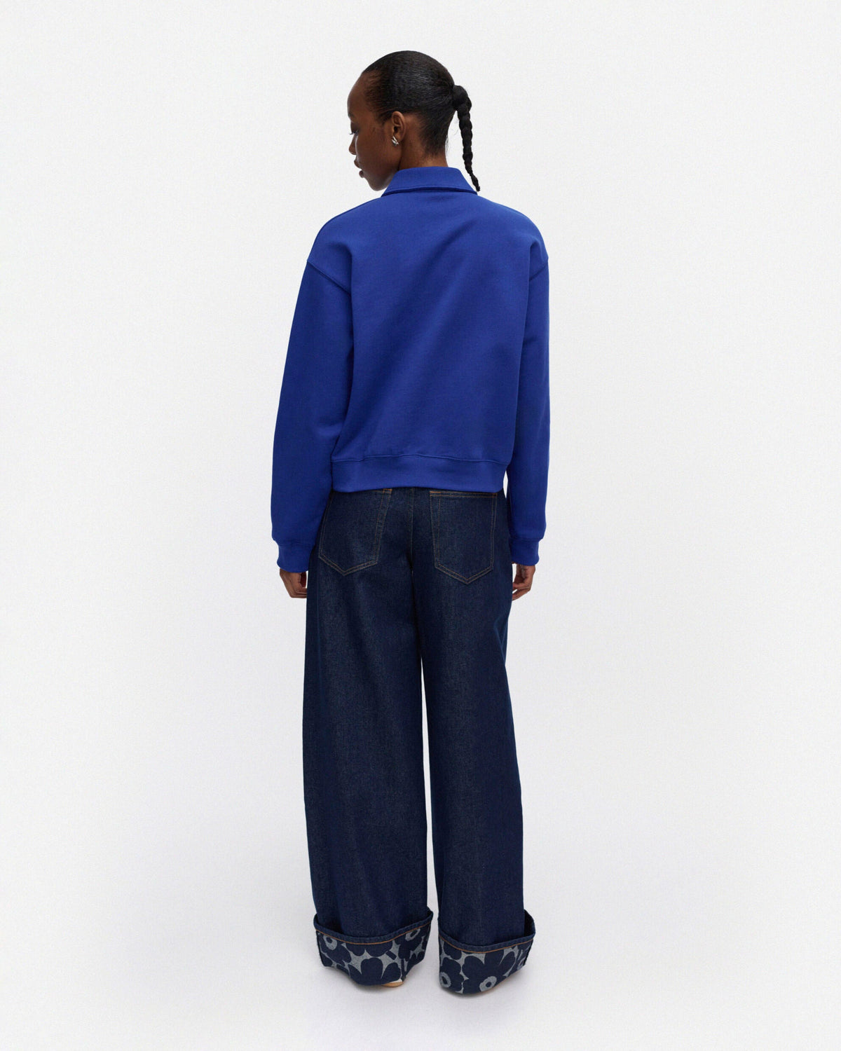 Toiminta Unikko Placement Kioski Sweatshirt