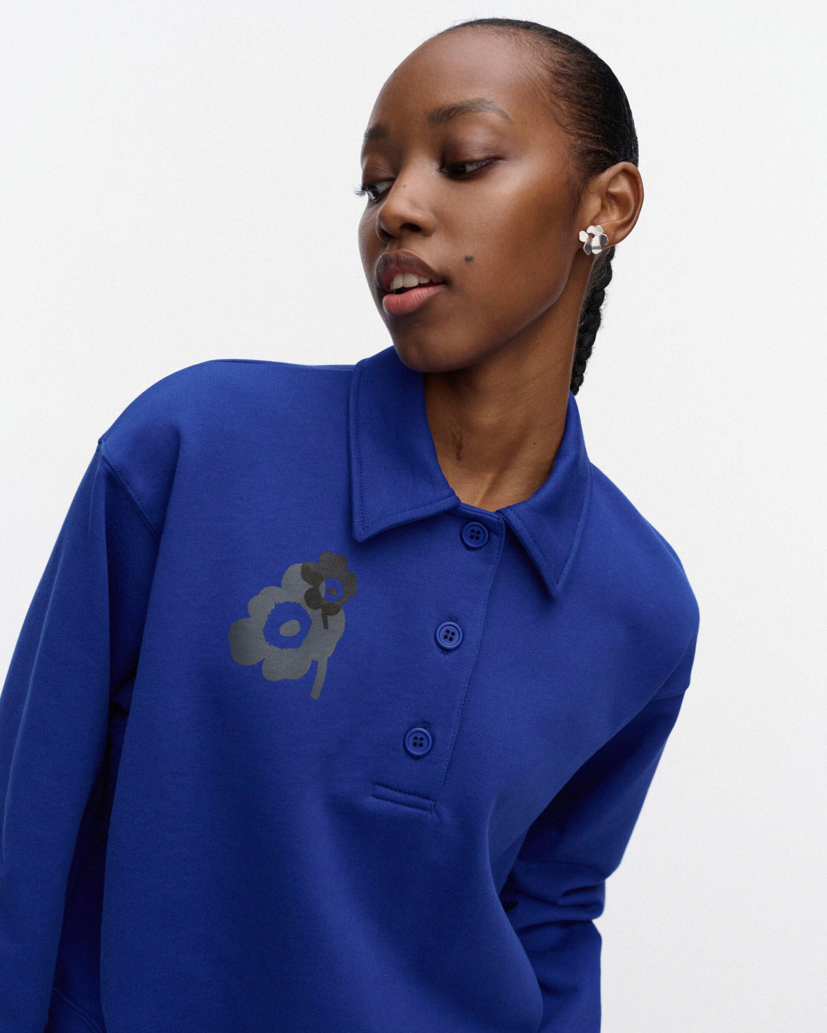 Toiminta Unikko Placement Kioski Sweatshirt