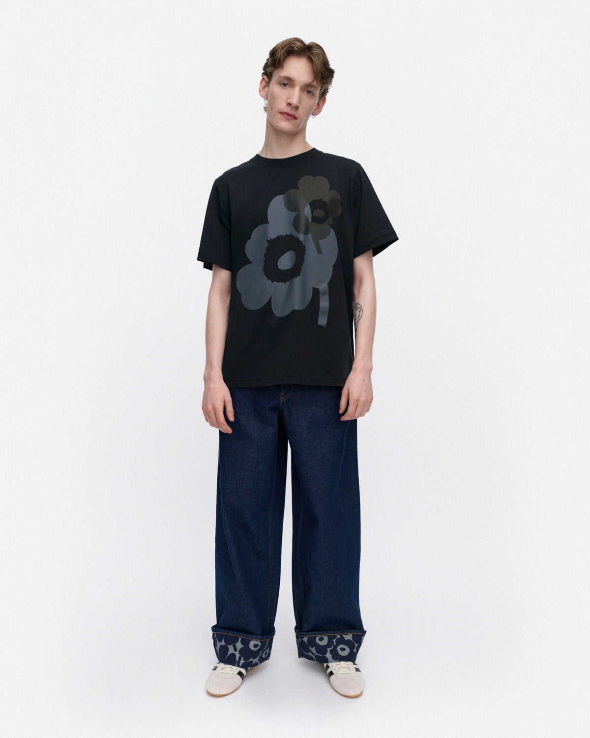 Embla Unikko Placement Kioski T-Shirt