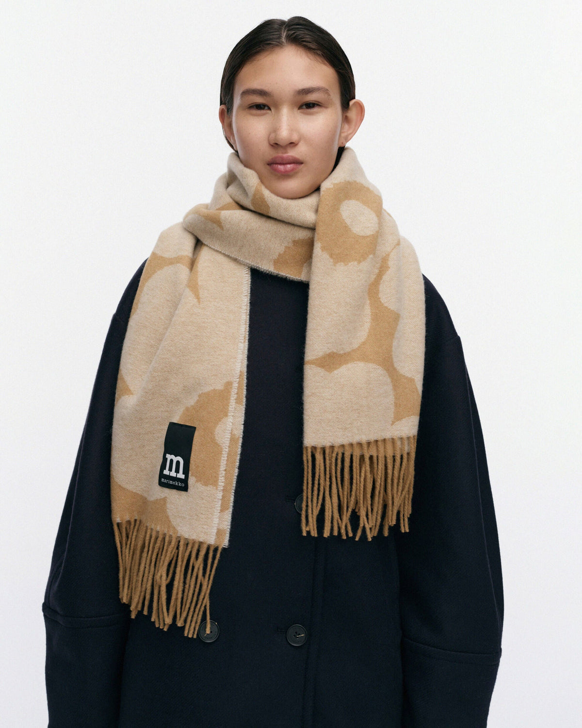 Identtinen Unikko Scarf