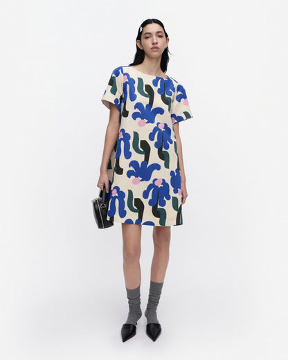 Hivuttaa Kukkahattu Dress