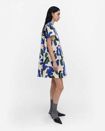 Hivuttaa Kukkahattu Dress